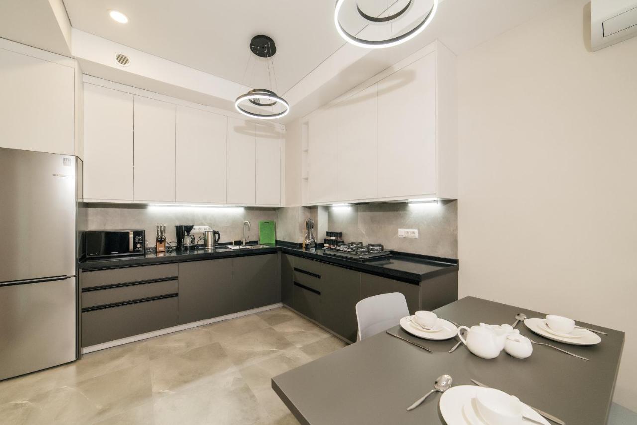 Solutel Apartments-32 Bishkek Esterno foto